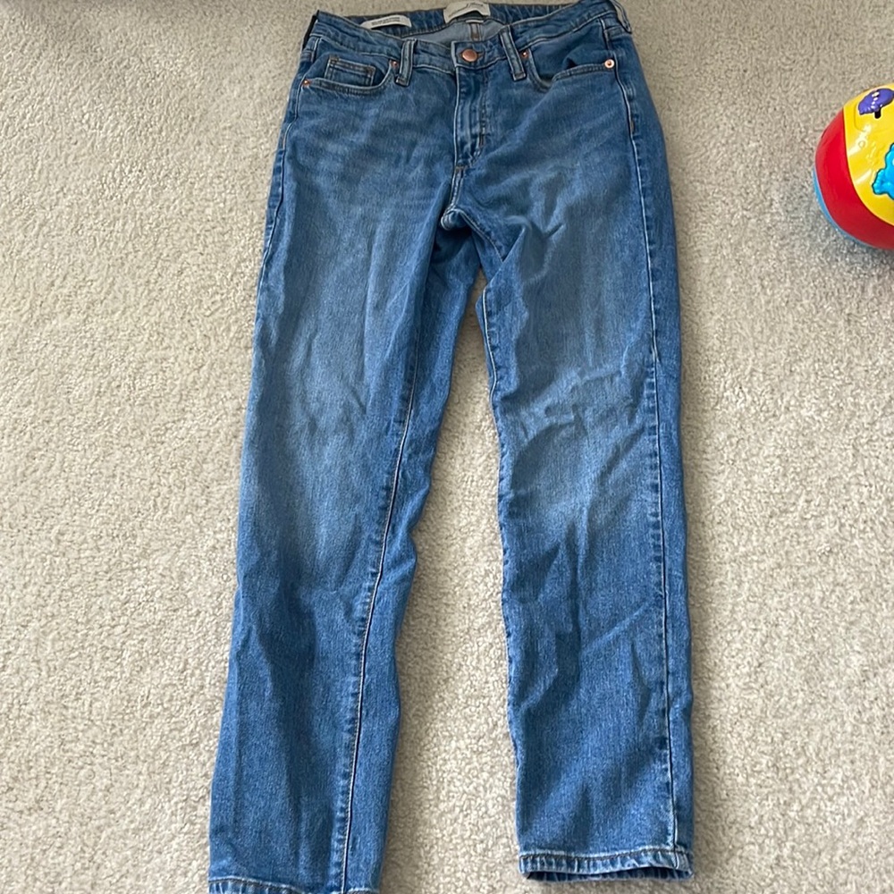 Universal Thread High Rise Slim Straight Jean 2